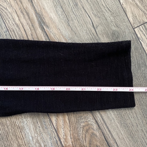 COPY - EUC Twenty Henley in charcoal gray - Picture 5 of 7